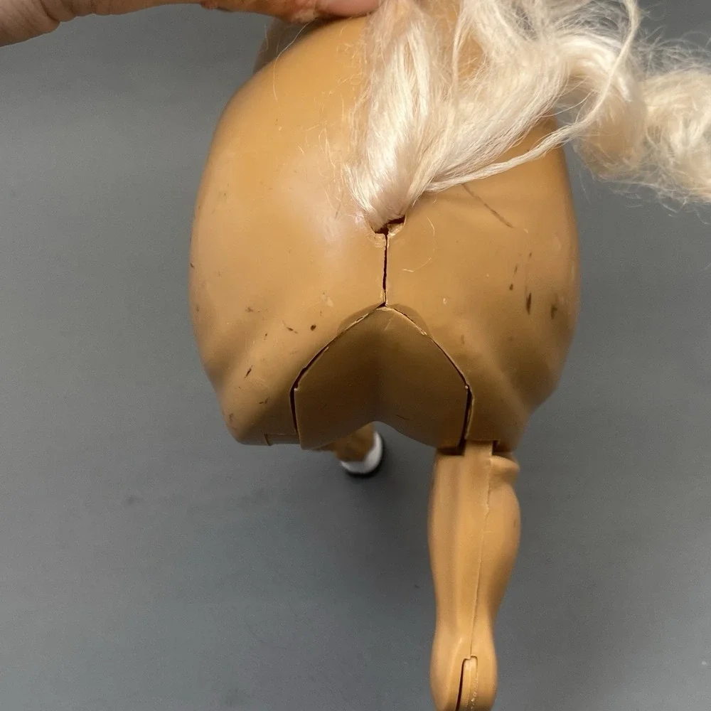 Vintage 1983 Barbie 